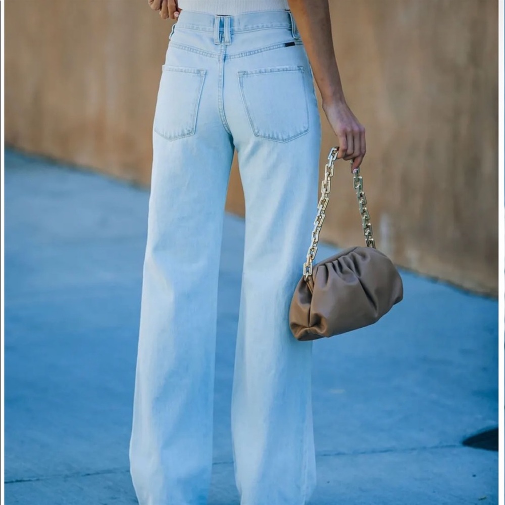 HIGH WAIST 90βs Style Light Wash Wide Leg Distressed Ripped Flare Denim Jeans - Picture 3 of 10